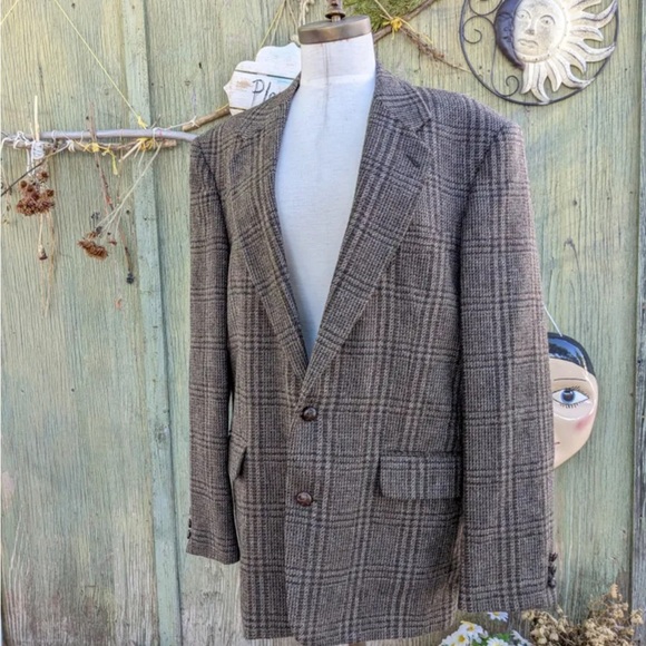 Wool Coat - Picture 3 of 7